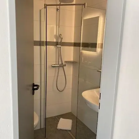 Hotel Im Homburger Laendchen Nuembrecht