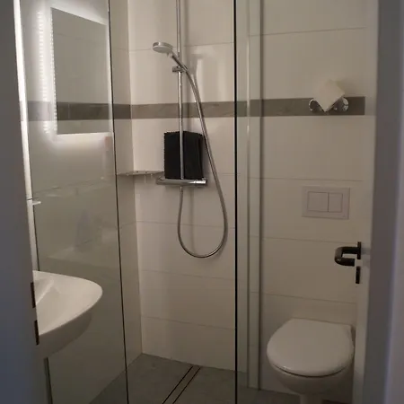 Im Homburger Laendchen Hotell *