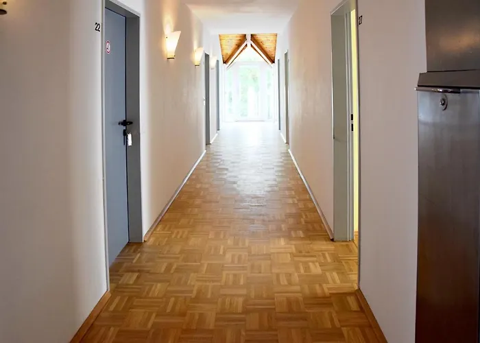 Im Homburger Laendchen Hotel Nuembrecht