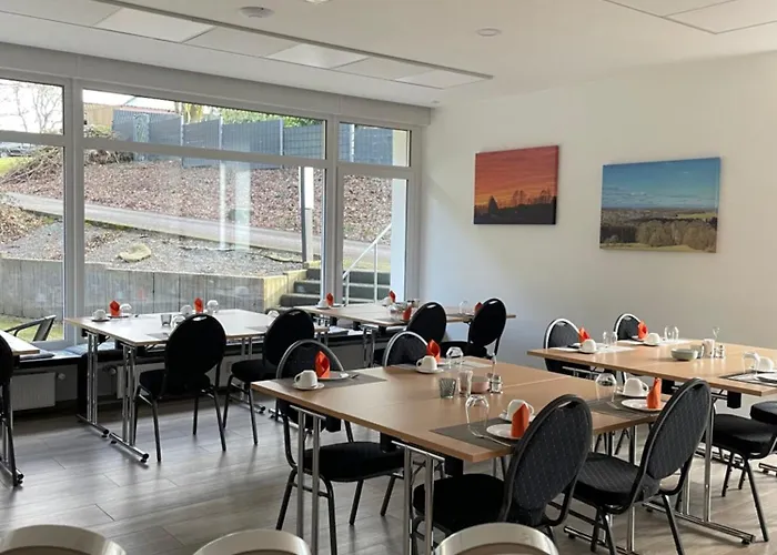 Im Homburger Laendchen Hotel Nuembrecht